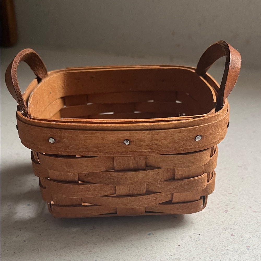 Vintage 1993 Longaberger Booking Basket